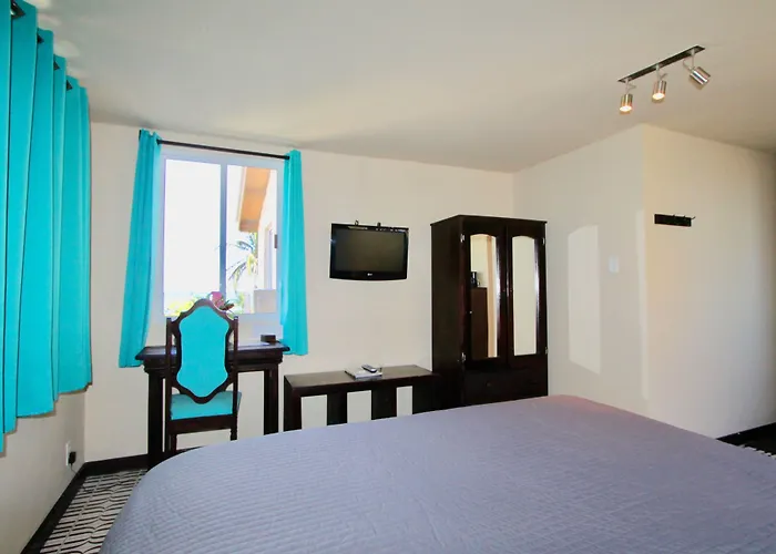 Hotel Parham Plaza