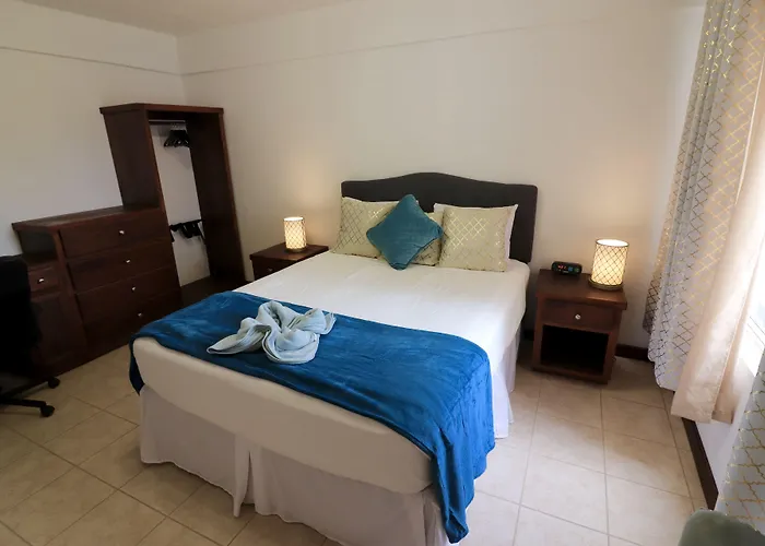 Parham Plaza Hotel San Pedro (Ambergris Caye)