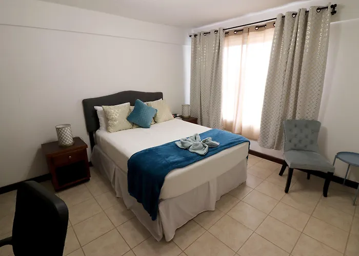 Parham Plaza San Pedro (Ambergris Caye)