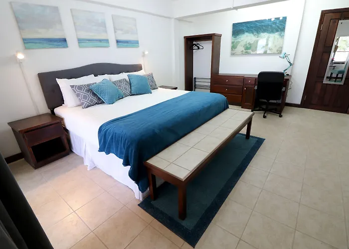 Parham Plaza Hotel San Pedro (Ambergris Caye)