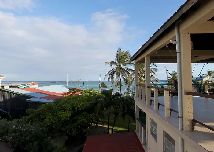 Parham Plaza 3* San Pedro (Ambergris Caye)